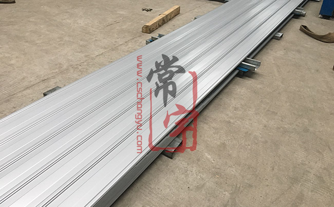 900銀灰大小邊單瓦_彩鋼瓦_彩鋼屋面板